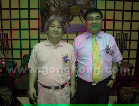 左：陈瑞煜先生，右：泓格（中国）总经理谢聪敏先生