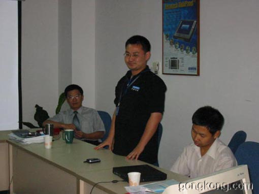 “憨态可鞠”的贺宽羽同学